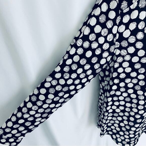 Nine West Long Sleeve Blouse Size Large/XL - Picture 5 of 11